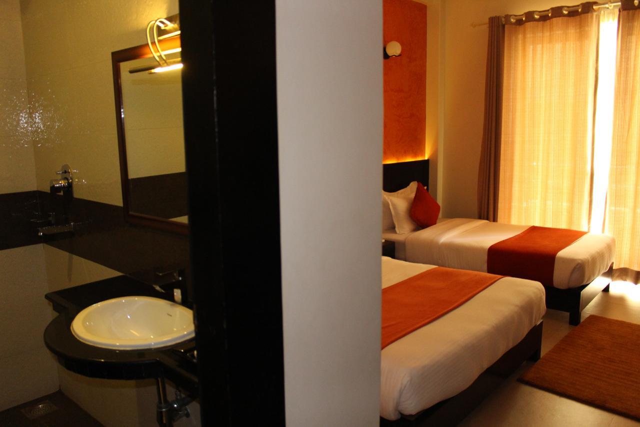 Tuki Resort Pokhara Exterior photo