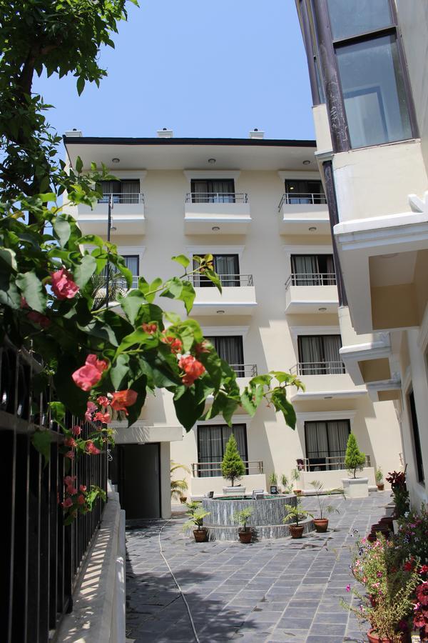 Tuki Resort Pokhara Exterior photo