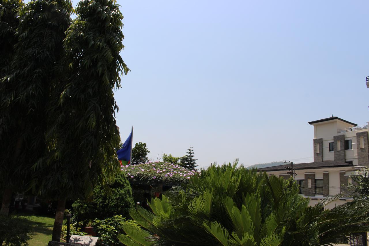 Tuki Resort Pokhara Exterior photo